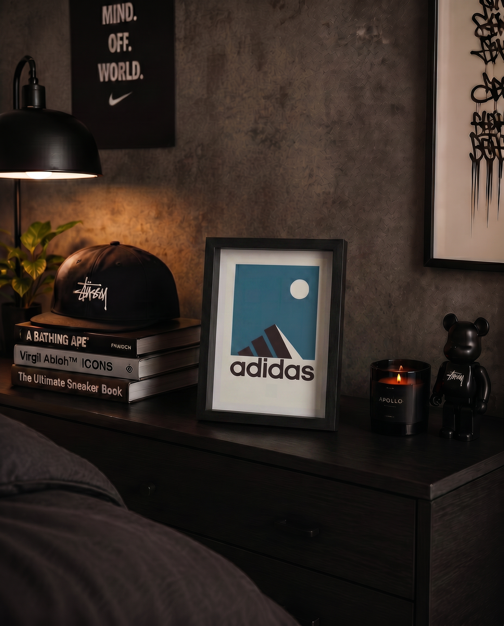 Cuadro Adidas Minimal – Arte Geométrico Urbano